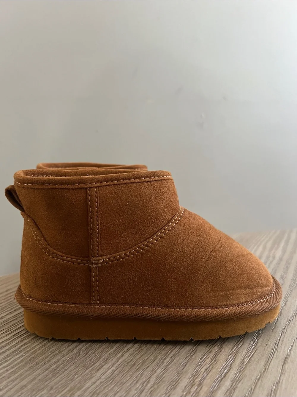 Gap Girls Vegan Suede Sherpa-Lined Boots